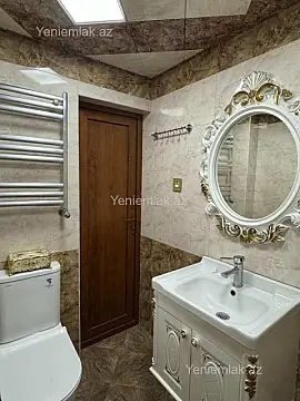 Satılır 3 otaqlı köhnə tikili 60 m²