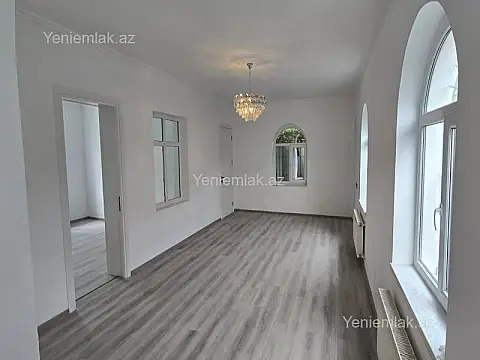 Satılır 3 otaqlı həyət evi 100 m² — Sumqayıt 3 otaq 100.00 m²