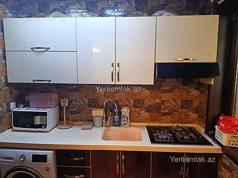 Satılır 2 otaqlı köhnə tikili 46.5 m²