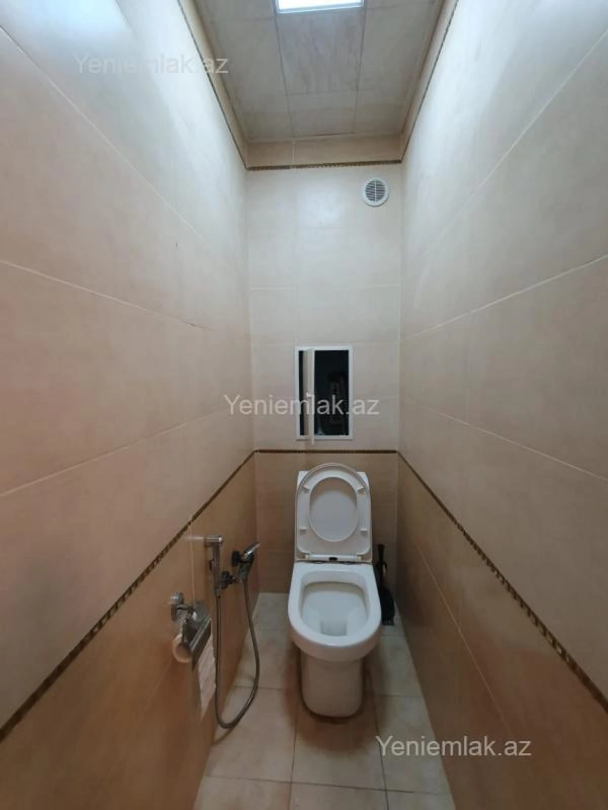 Satılır 5 otaqlı köhnə tikili 120 m²