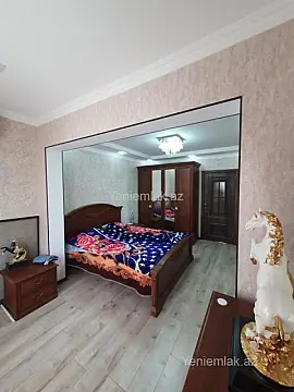Satılır 5 otaqlı köhnə tikili 120 m²