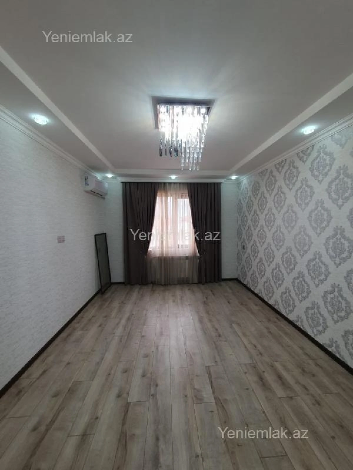 Satılır 5 otaqlı köhnə tikili 120 m²