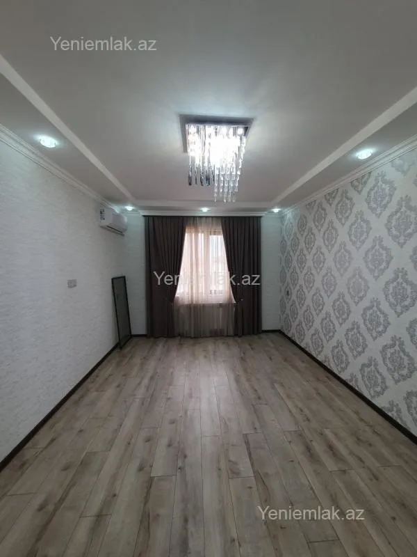 Satılır 5 otaqlı köhnə tikili 120 m²