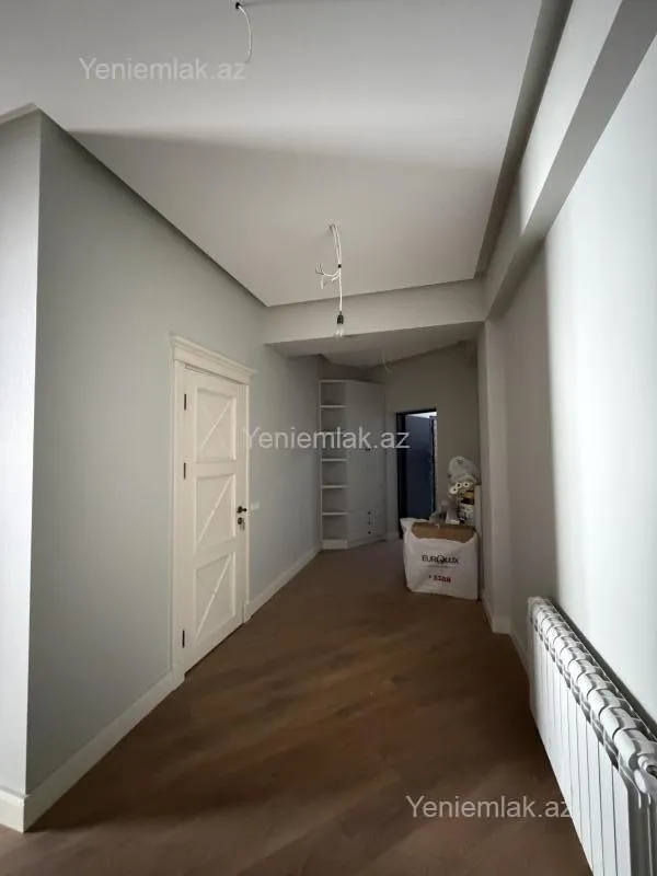 Satılır 3 otaqlı yeni tikili 127 m²