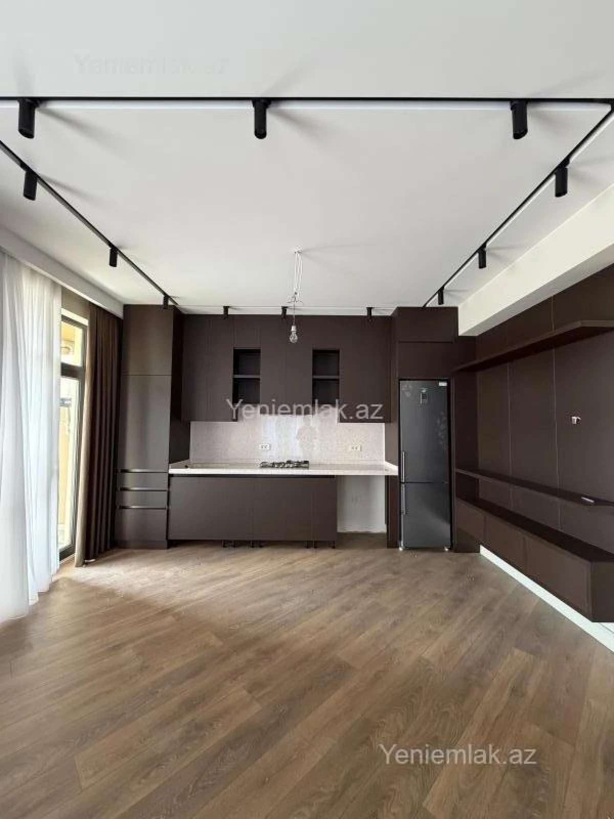 Satılır 3 otaqlı yeni tikili 127 m²