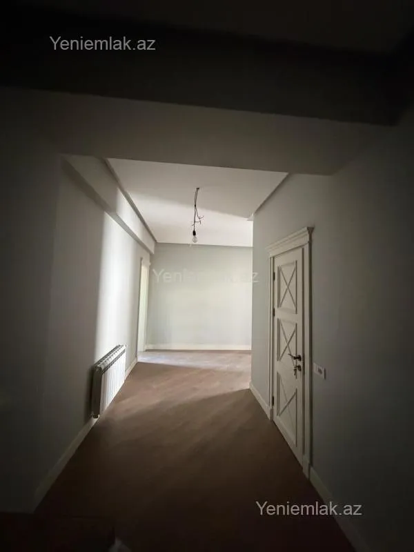 Satılır 3 otaqlı yeni tikili 127 m²