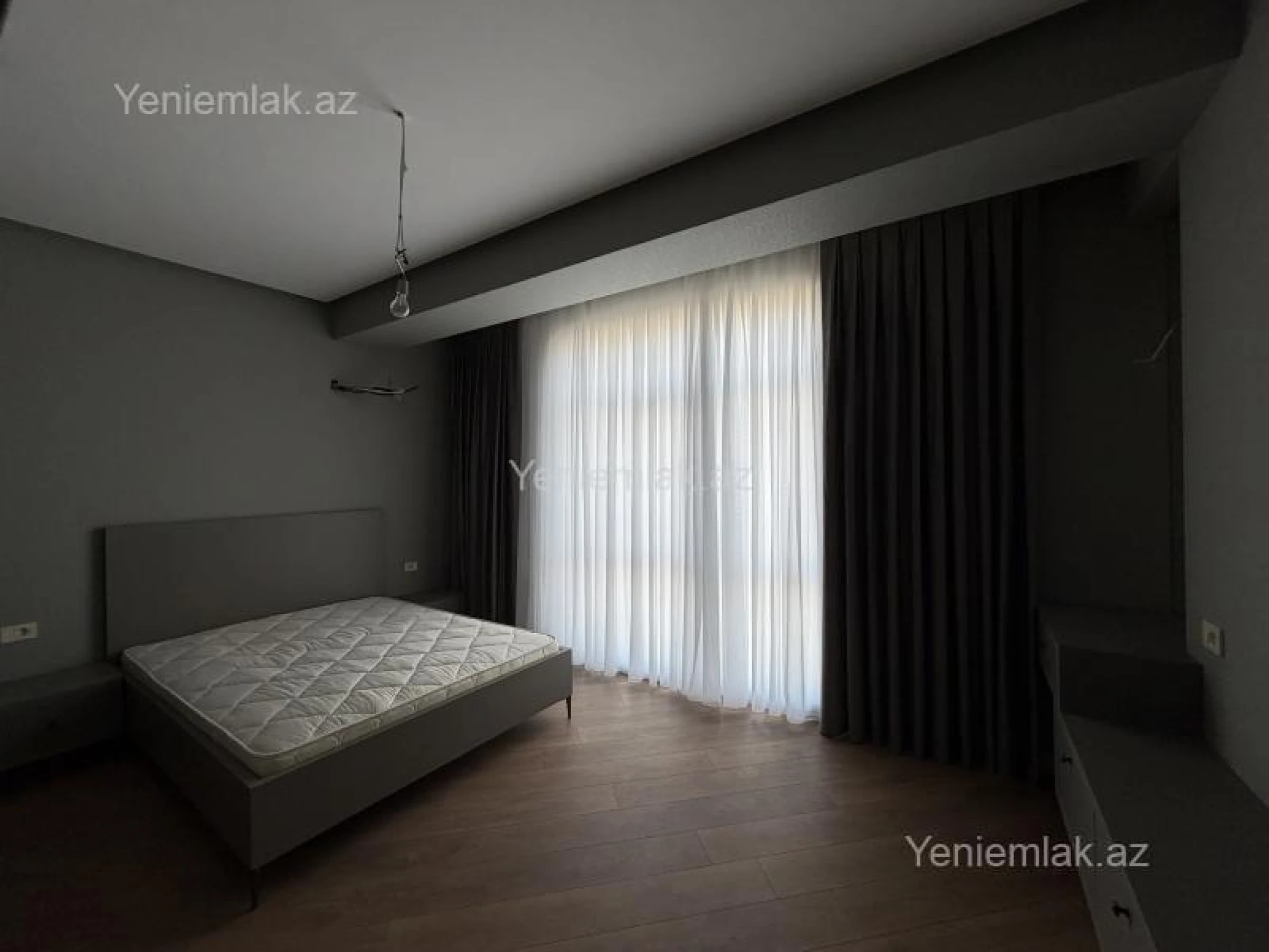 Satılır 3 otaqlı yeni tikili 127 m²