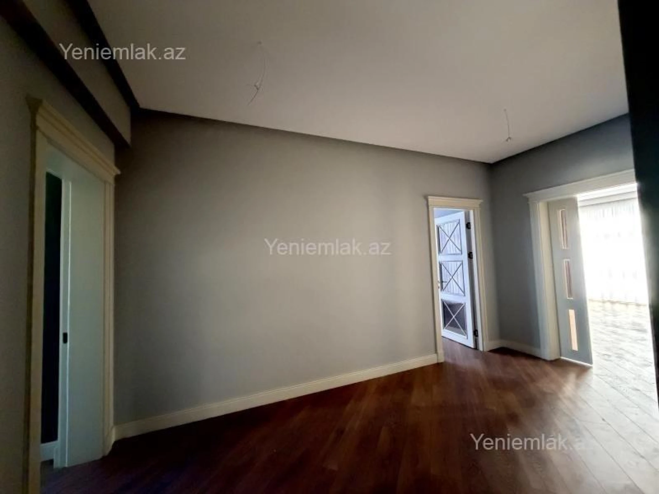 Satılır 3 otaqlı yeni tikili 127 m²