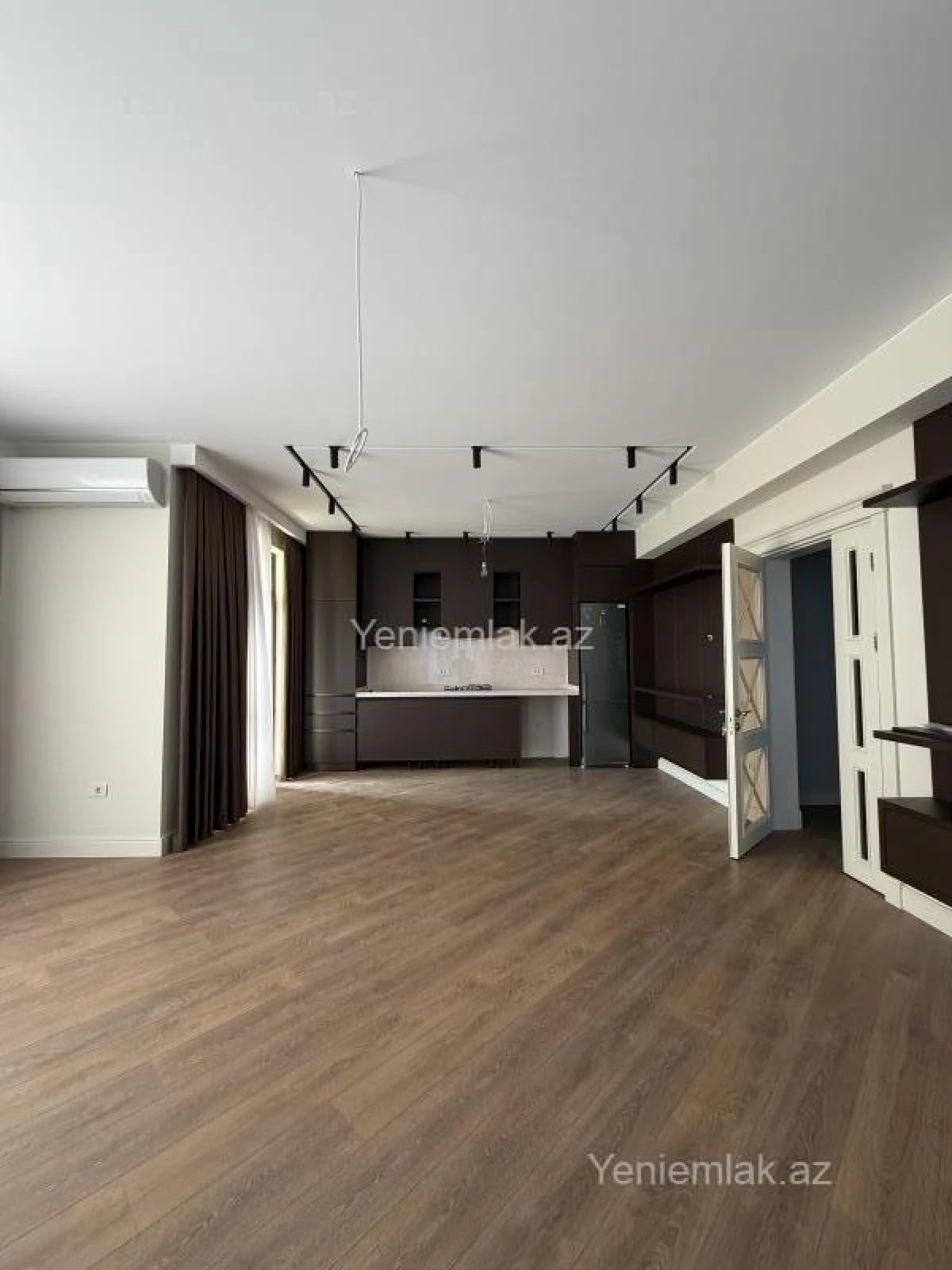 Satılır 3 otaqlı yeni tikili 127 m²