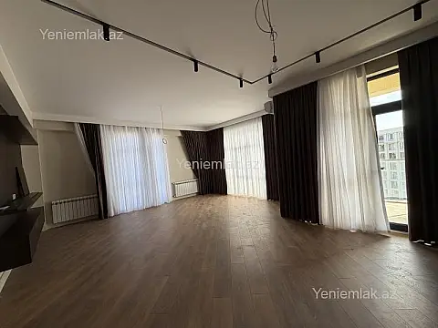 Satılır 3 otaqlı yeni tikili 127 m²