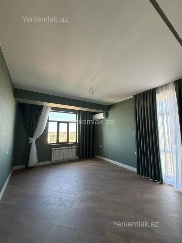 Satılır 3 otaqlı yeni tikili 127 m²