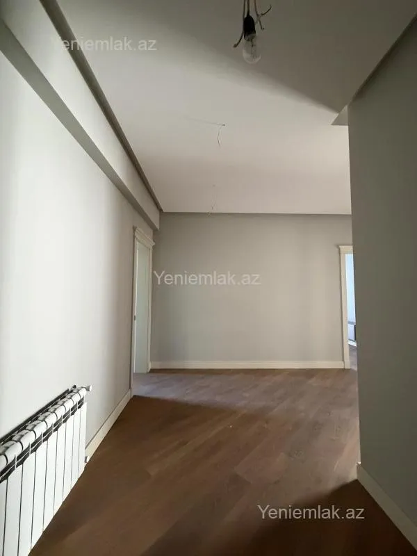 Satılır 3 otaqlı yeni tikili 127 m²