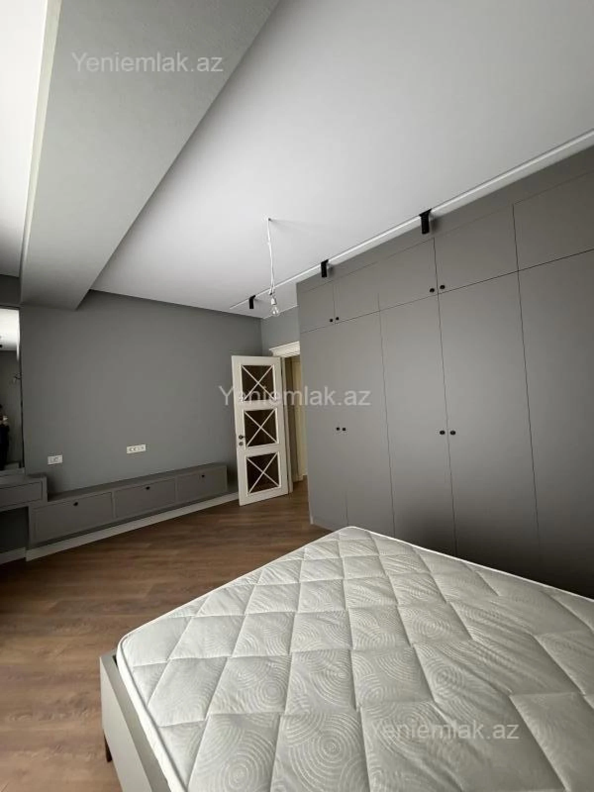 Satılır 3 otaqlı yeni tikili 127 m²