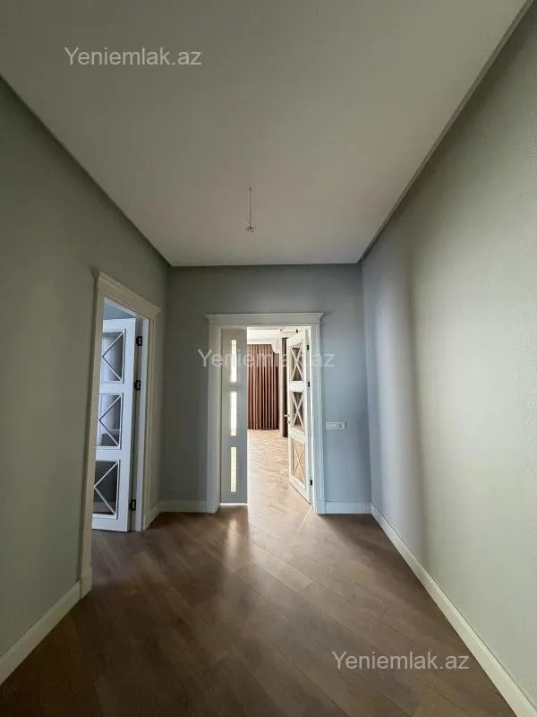 Satılır 3 otaqlı yeni tikili 127 m²