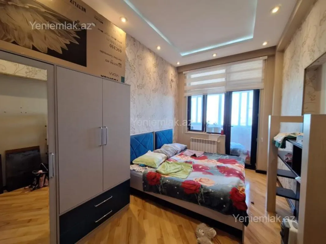 Satılır 3 otaqlı yeni tikili 102 m²