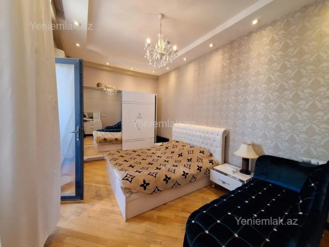 Satılır 3 otaqlı yeni tikili 102 m²