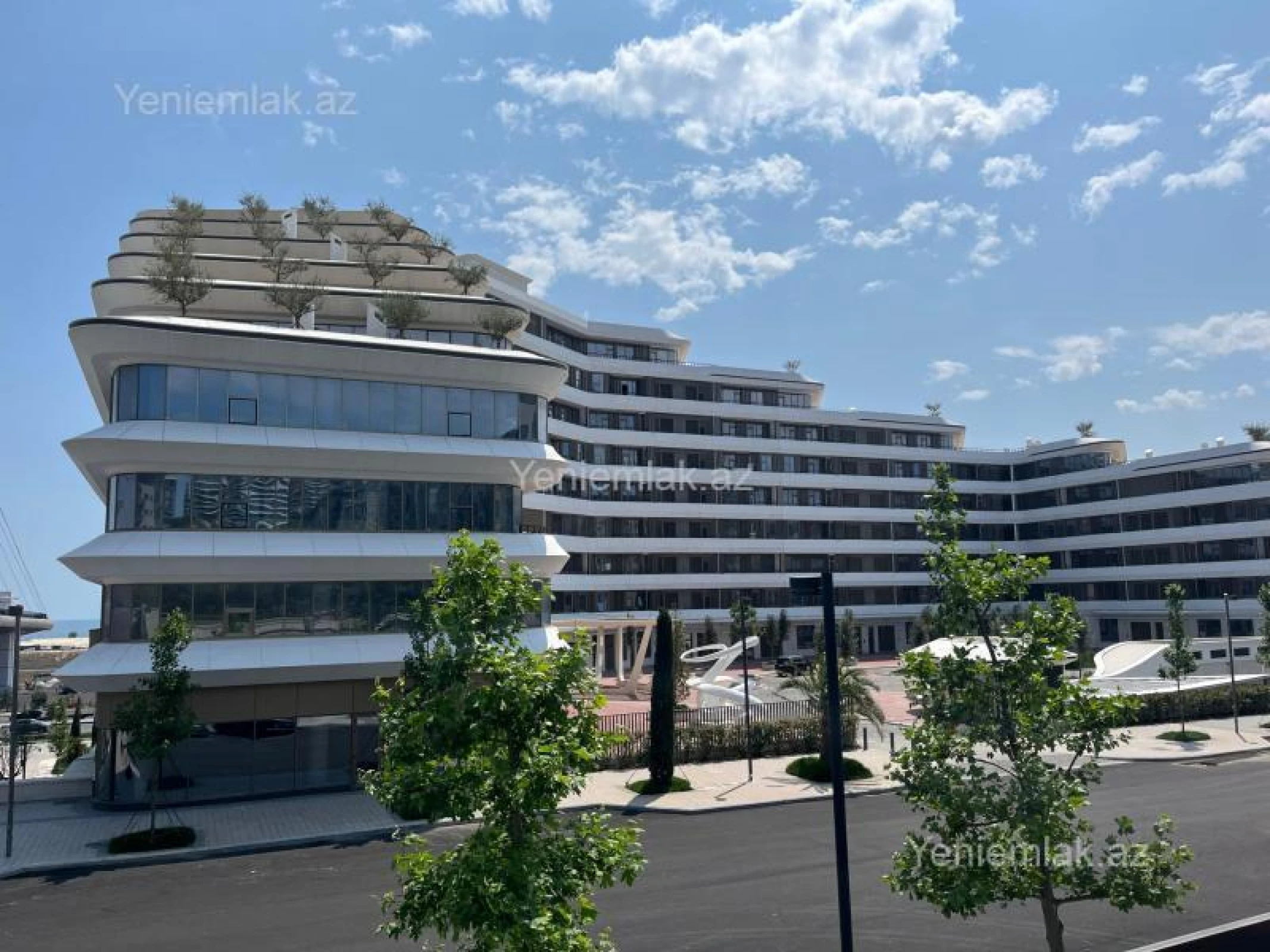 Satılır 4 otaqlı yeni tikili 178 m²