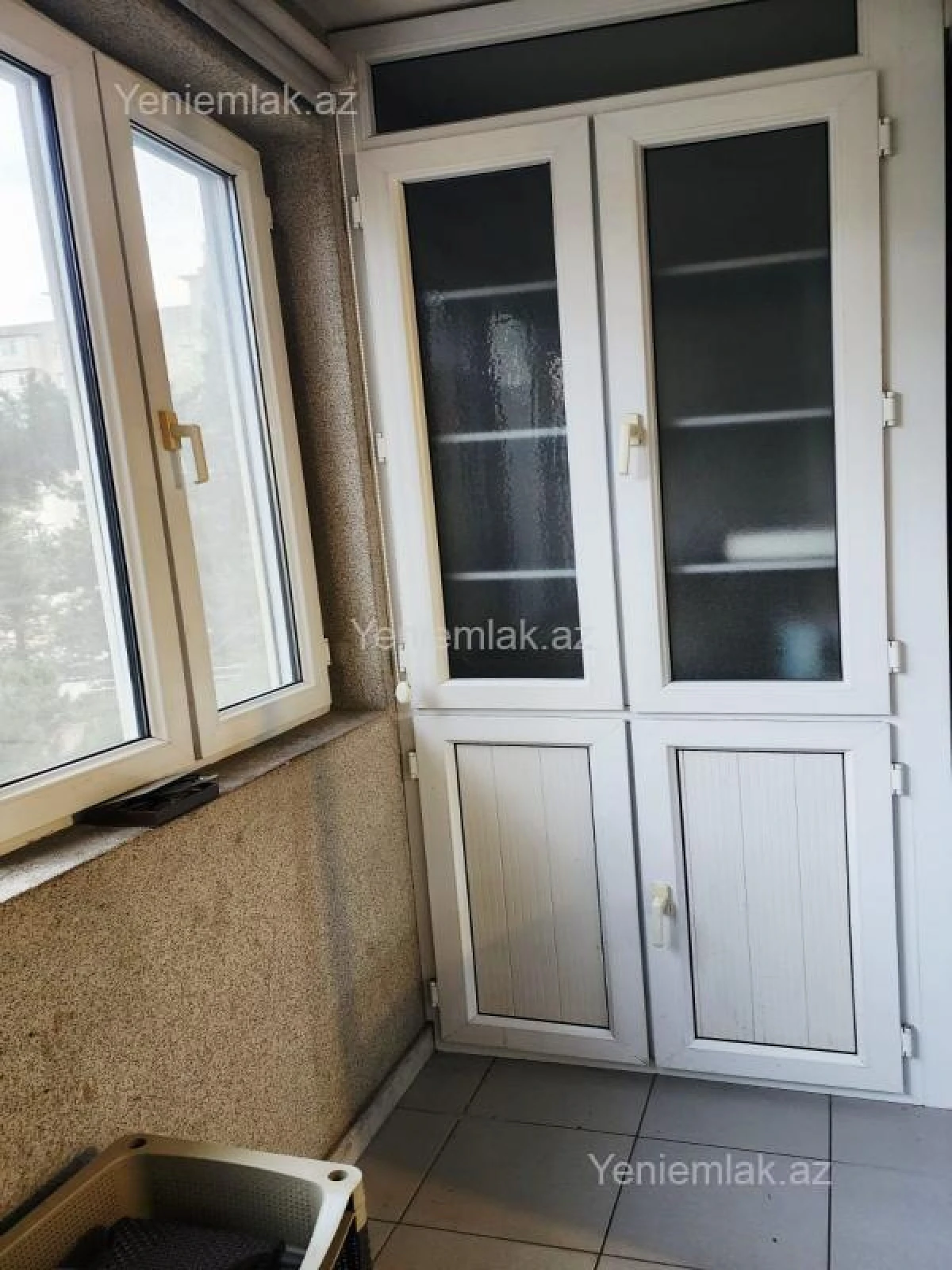 Satılır 3 otaqlı köhnə tikili 80 m²