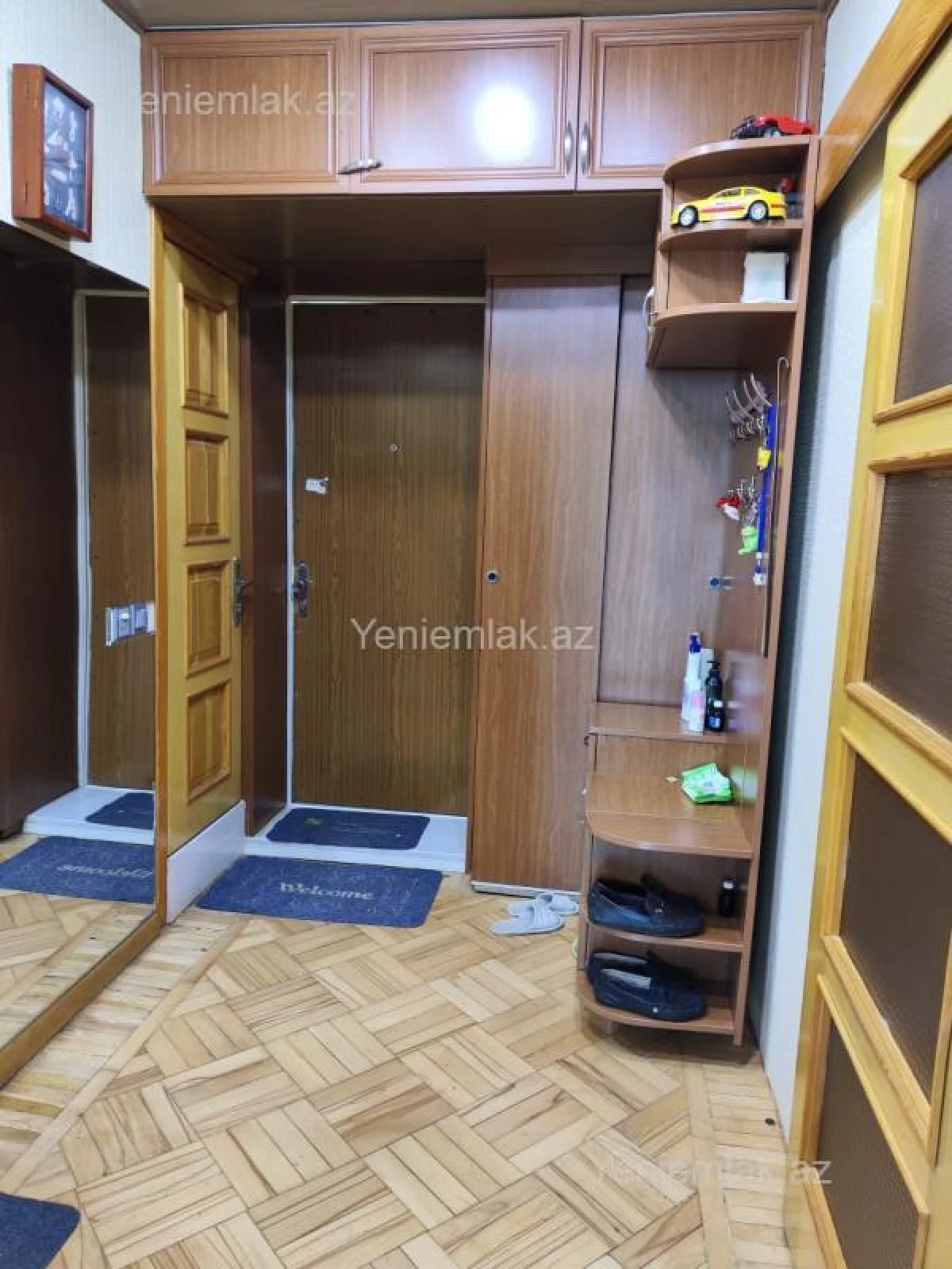 Satılır 3 otaqlı köhnə tikili 100 m²