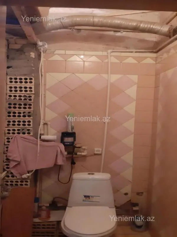 Satılır 3 otaqlı köhnə tikili 65 m²