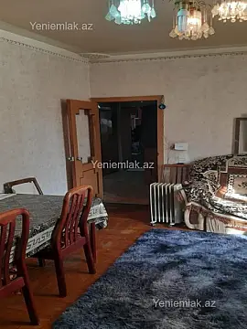 Satılır 3 otaqlı köhnə tikili 65 m²