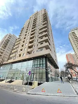 Satılır 4 otaqlı yeni tikili 138 m²