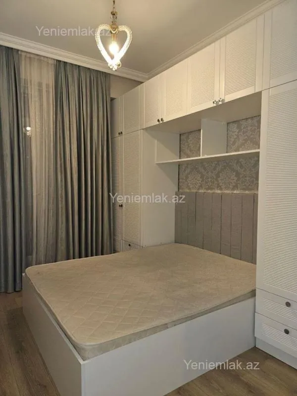 Satılır 2 otaqlı yeni tikili 50 m²