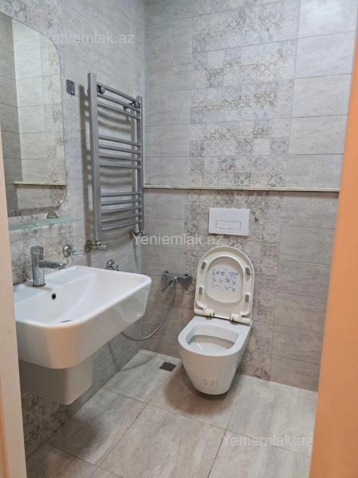 Satılır 2 otaqlı yeni tikili 50 m²