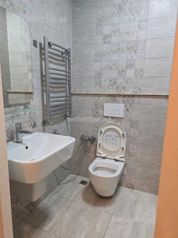 Satılır 2 otaqlı yeni tikili 50 m²