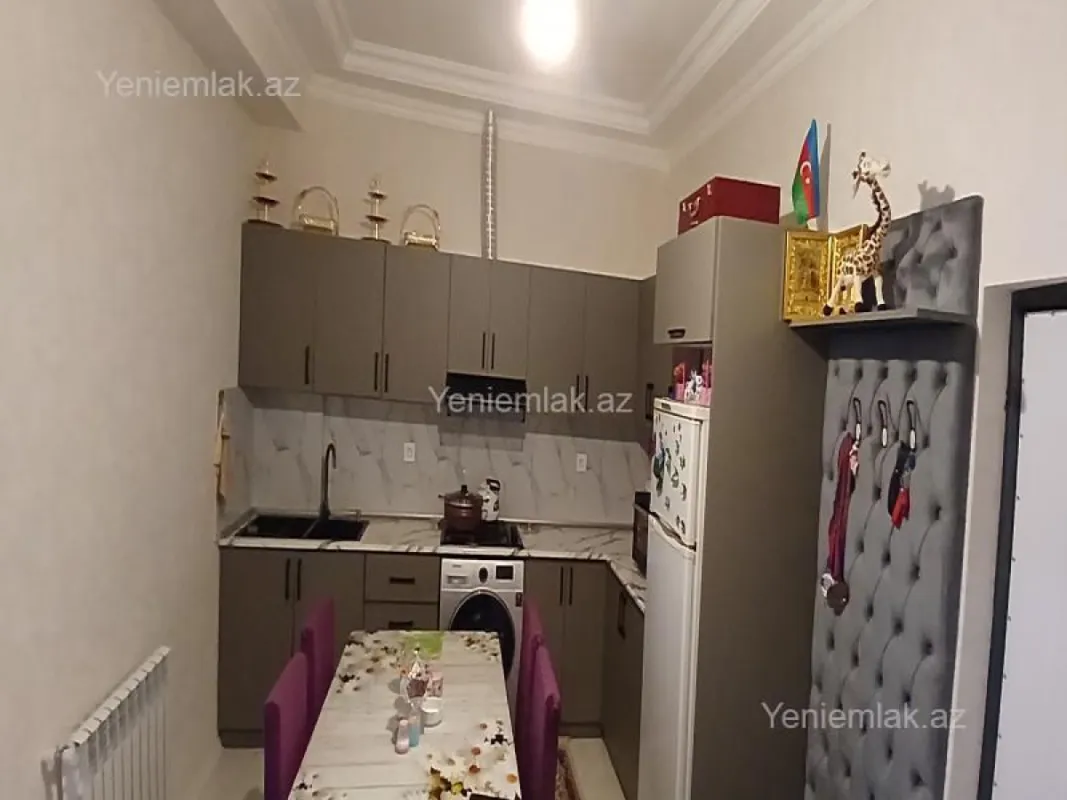Satılır 2 otaqlı yeni tikili 75 m²