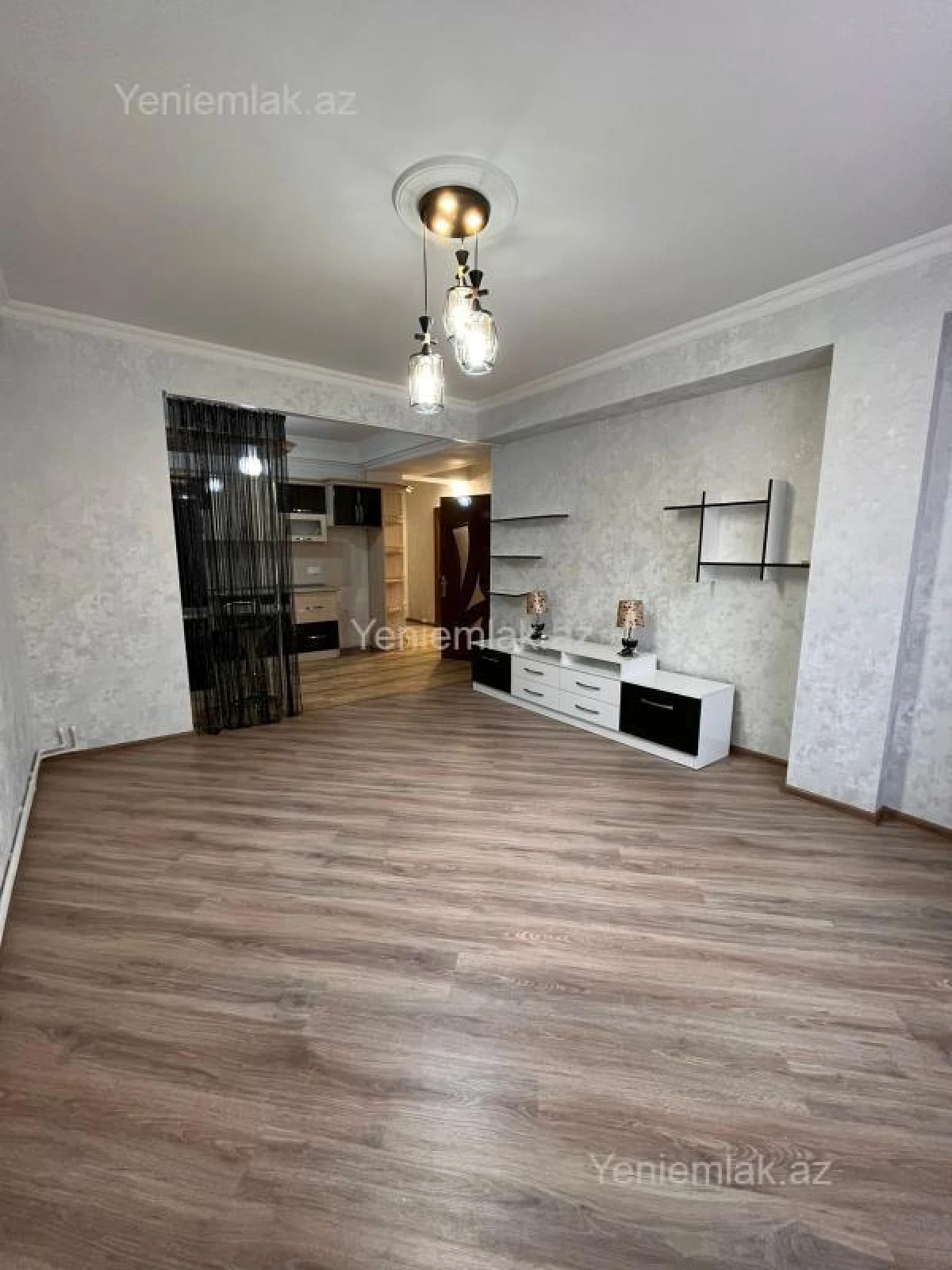 Satılır 2 otaqlı yeni tikili 60 m²