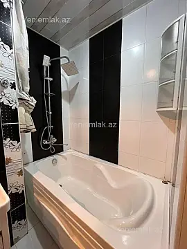 Satılır 2 otaqlı yeni tikili 60 m²