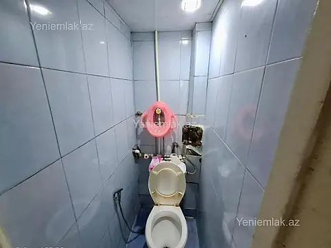 Satılır 2 otaqlı köhnə tikili 53 m²