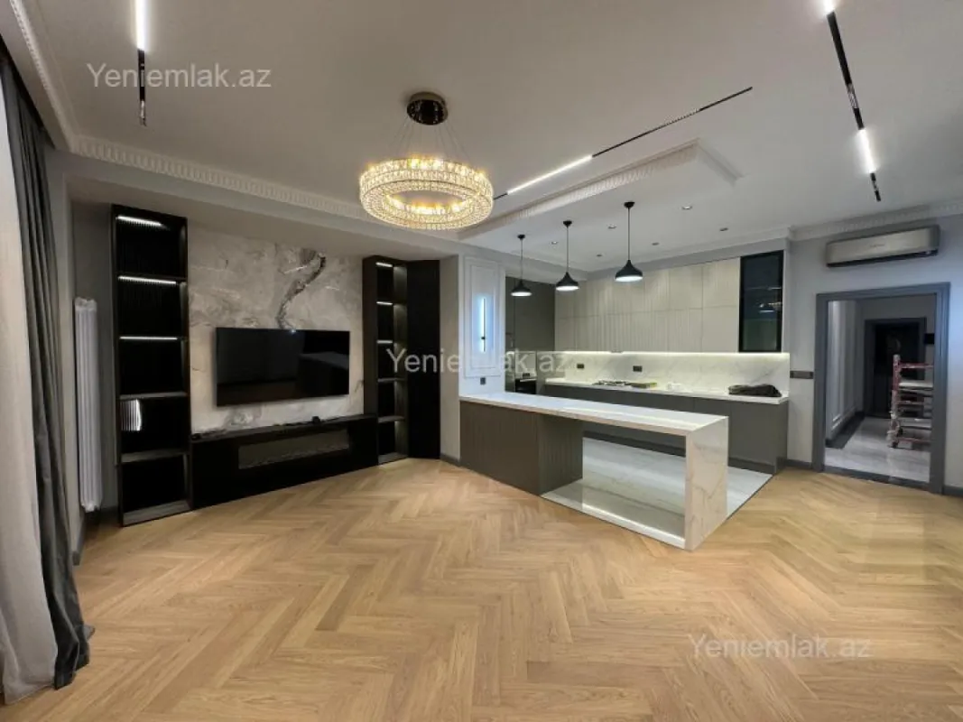 Satılır 2 otaqlı yeni tikili 101 m²