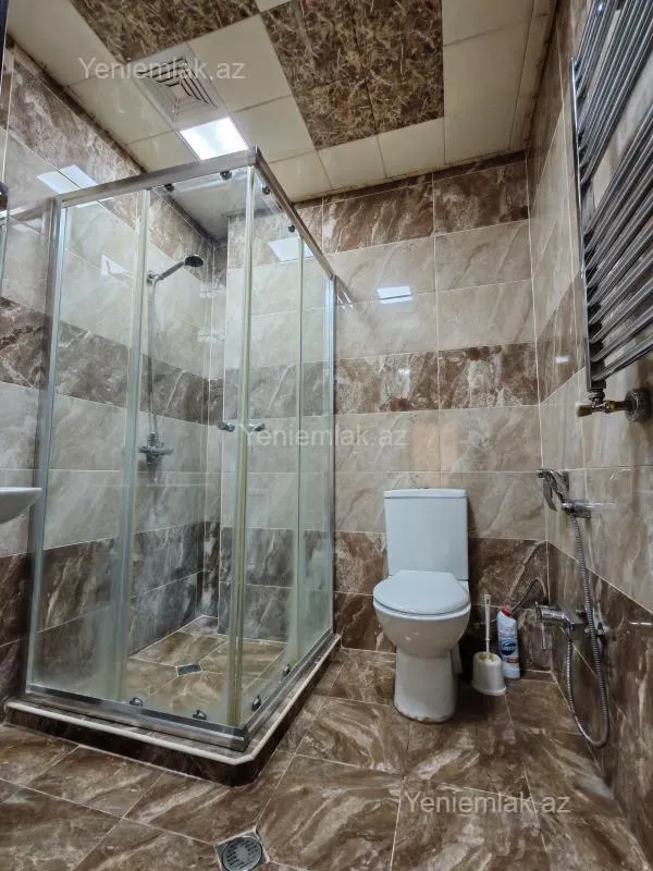 Satılır 2 otaqlı yeni tikili 65 m²