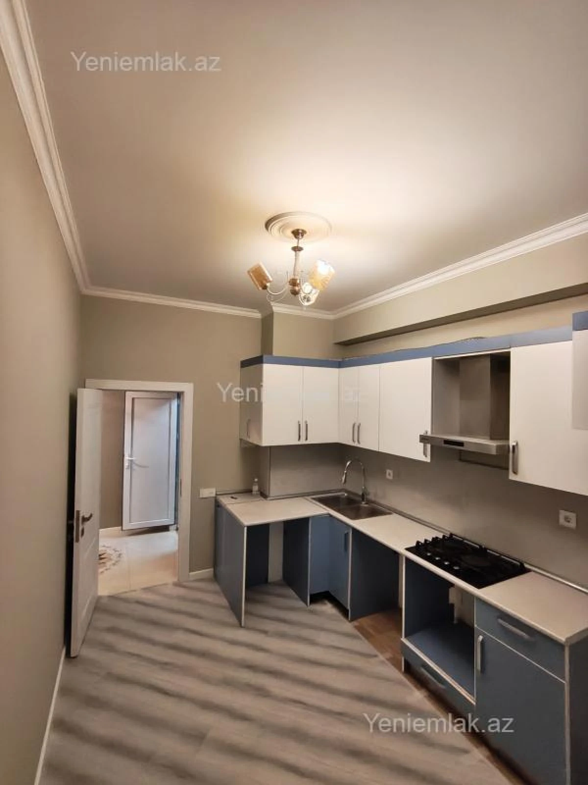 Satılır 2 otaqlı yeni tikili 65 m²