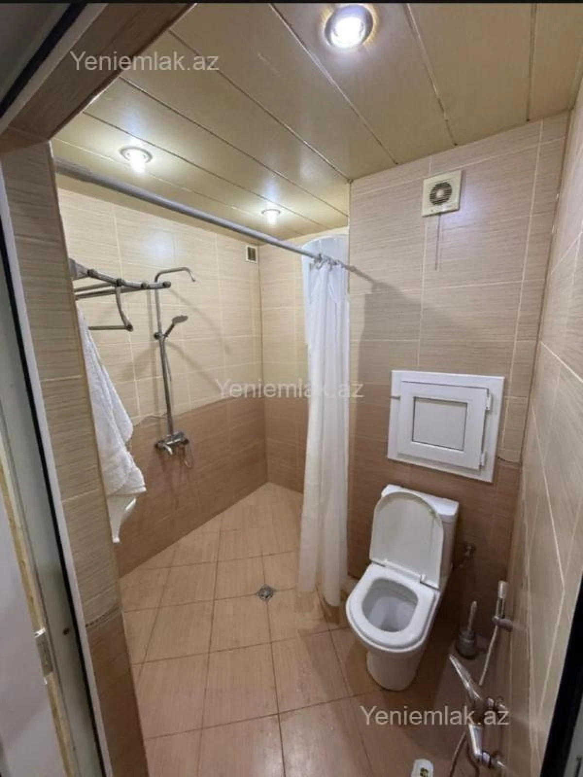 Satılır 4 otaqlı köhnə tikili 105 m²