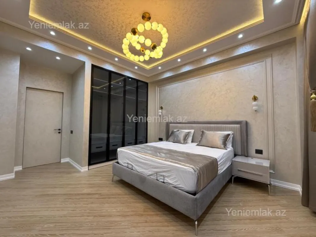 Satılır 3 otaqlı yeni tikili 120 m²