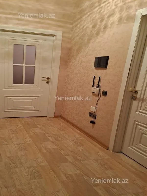 Satılır 2 otaqlı yeni tikili 60 m²
