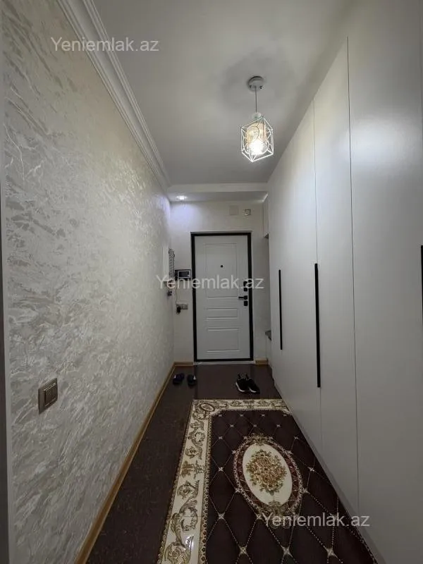 Satılır 2 otaqlı yeni tikili 82 m²