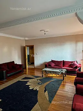 Satılır 4 otaqlı köhnə tikili 120 m²