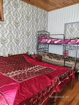 Satılır 2 otaqlı həyət evi 99 m²