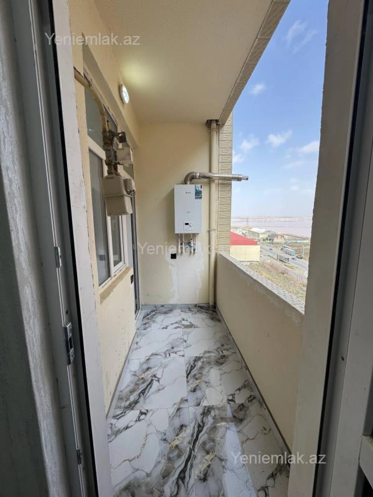 Satılır 3 otaqlı yeni tikili 86 m²