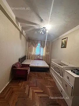 Satılır 3 otaqlı köhnə tikili 70 m²