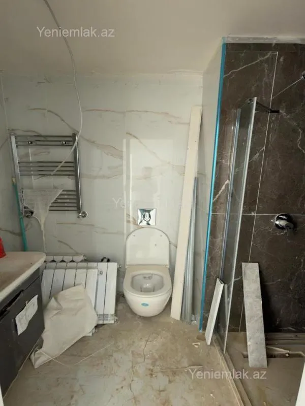 Satılır 3 otaqlı yeni tikili 83 m²