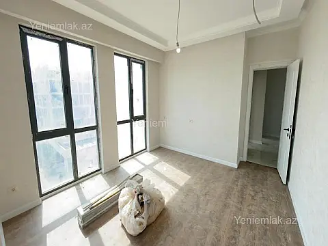 Satılır 3 otaqlı yeni tikili 83 m²