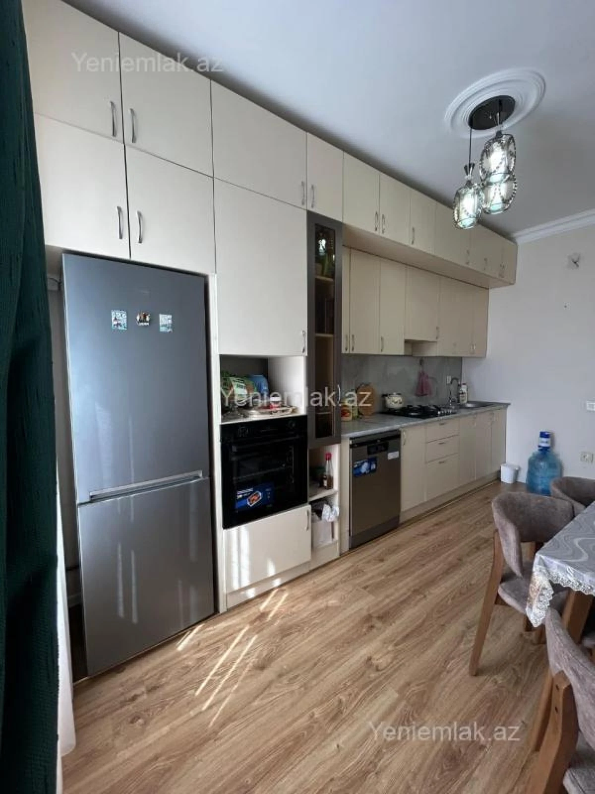 Satılır 2 otaqlı yeni tikili 90 m²