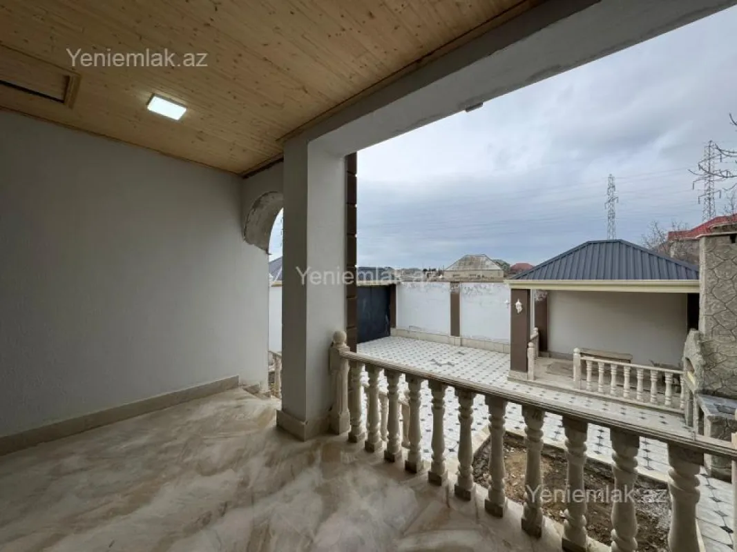 Satılır 4 otaqlı həyət evi 120 m²