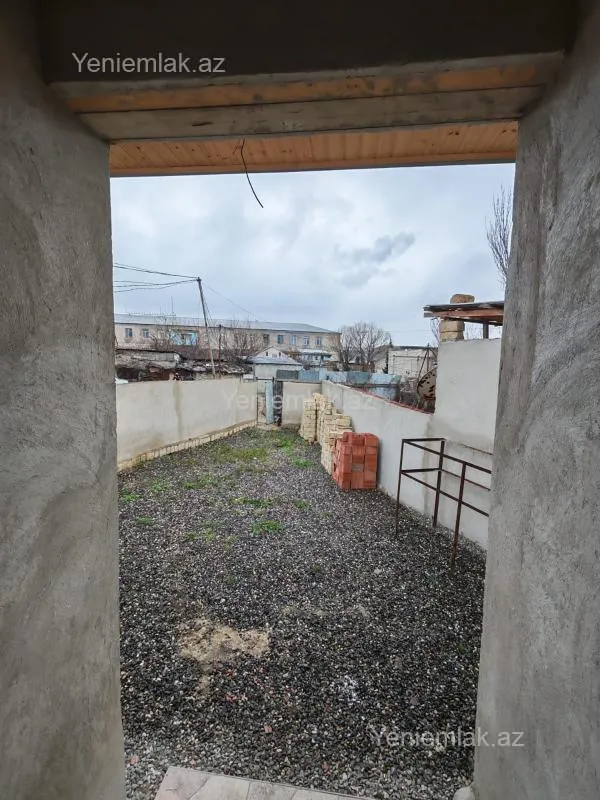 Satılır 3 otaqlı həyət evi 80 m²