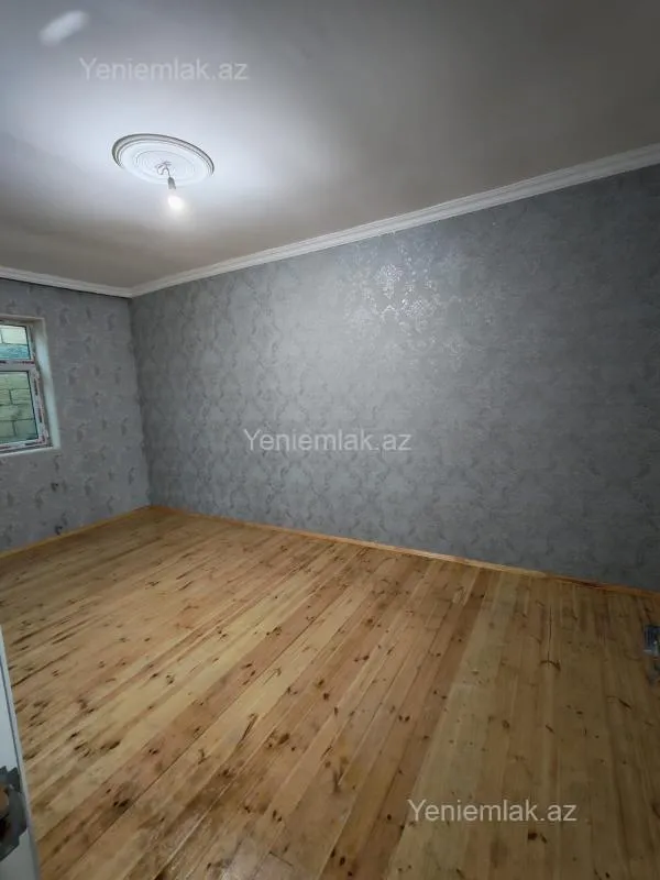 Satılır 3 otaqlı həyət evi 80 m²